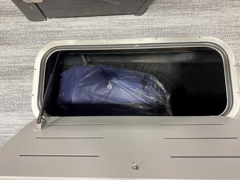 2026 Bennington 20SL - SPS - Sport Package US-ETWS9904K526 [photo 15]